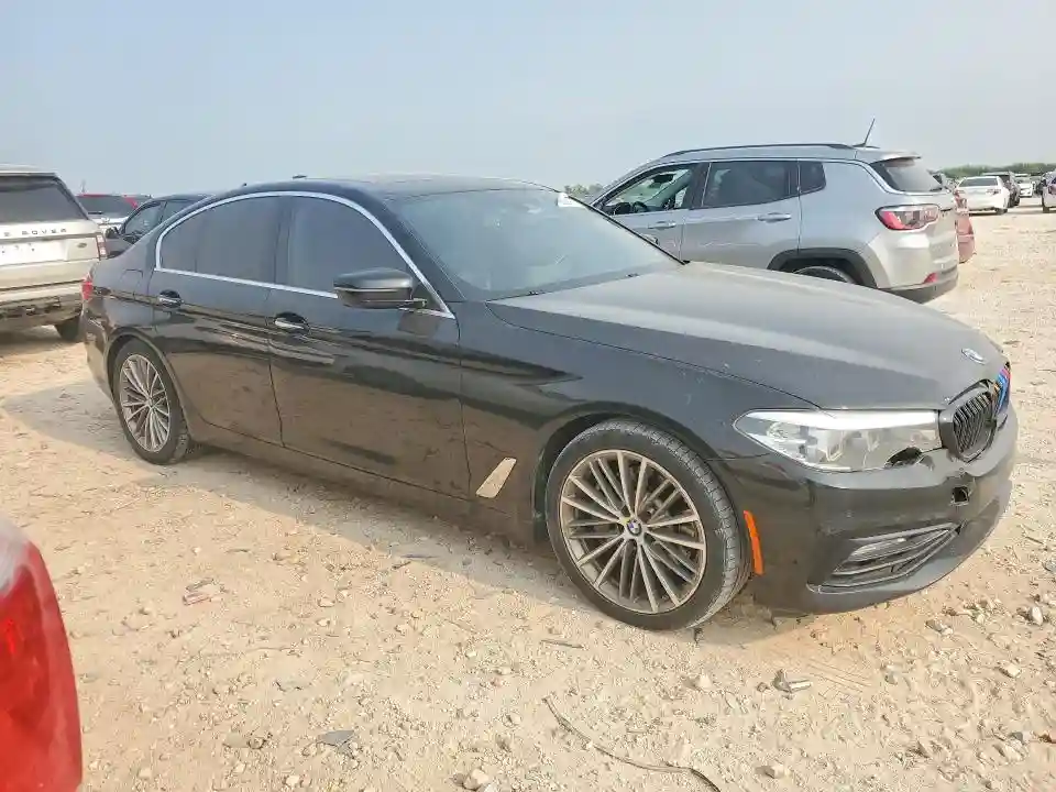 WBAJA5C55JWA37131 2018 BMW 5 SERIES-3
