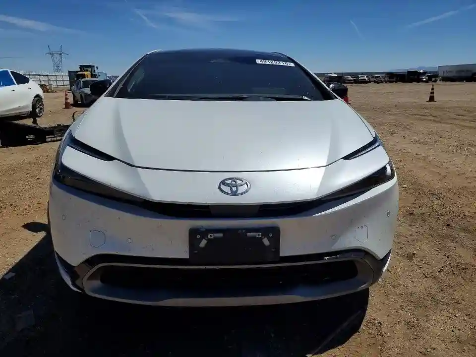 JTDACAAU9R3029222 2024 TOYOTA PRIUS-4