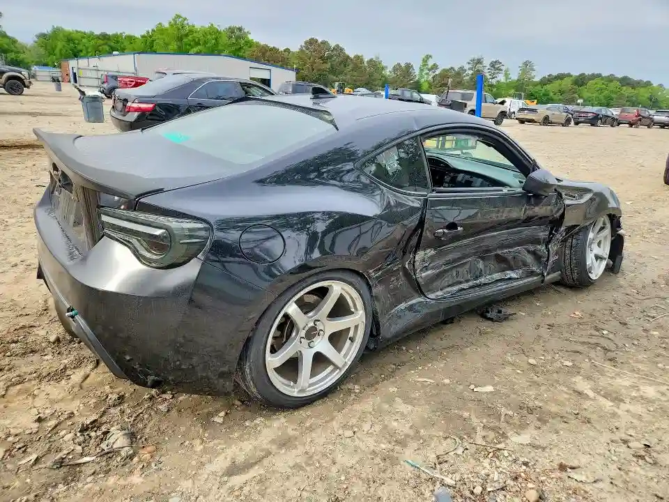 JF1ZNAA15F9703819 2015 SCION FR-S BASE-2