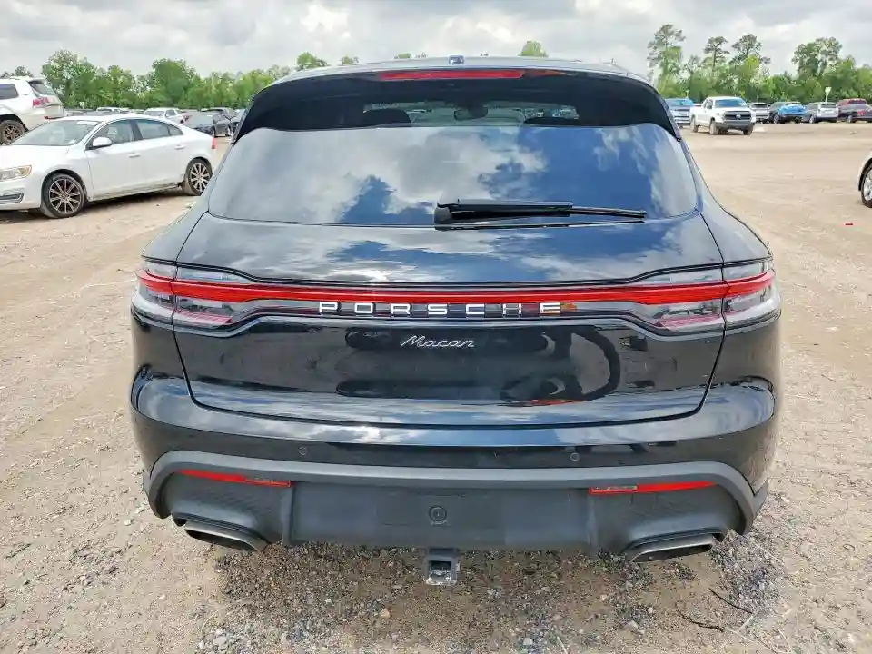 WP1AA2A50SLB06438 2025 PORSCHE MACAN-5