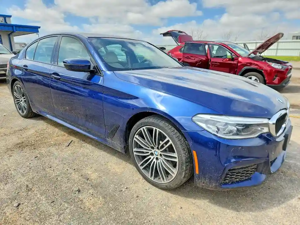WBAJE7C59KWW13270 2019 BMW 5 SERIES-3