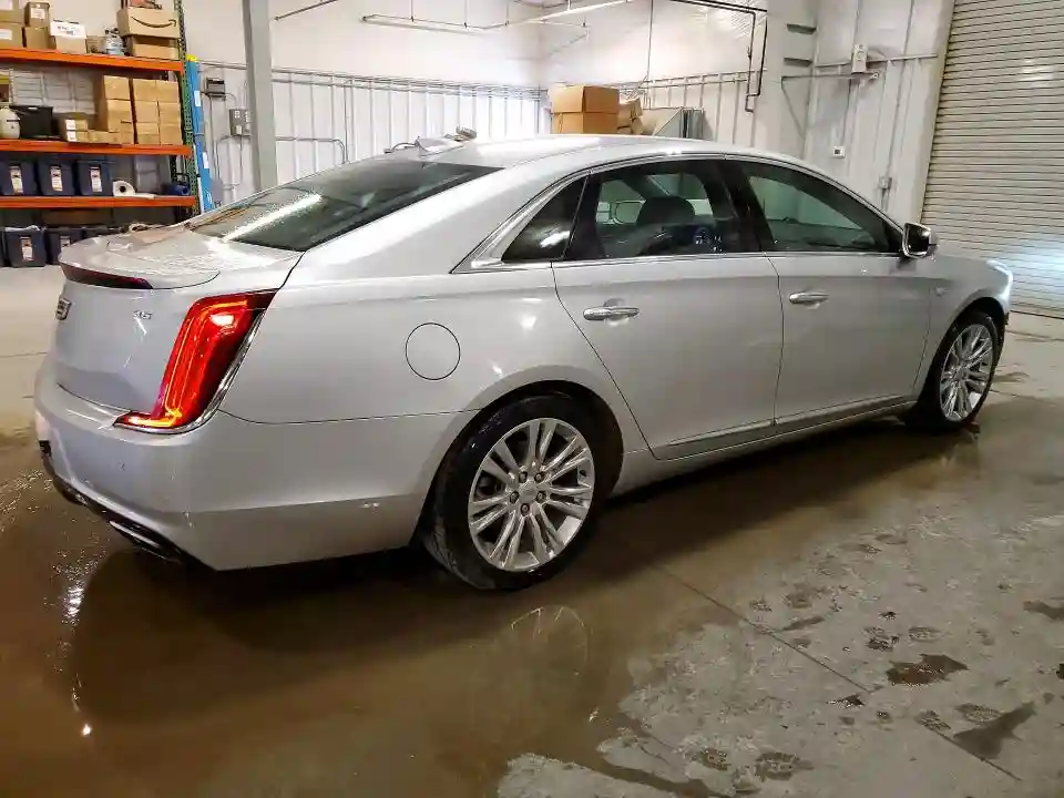 2G61M5S33J9132080 2018 CADILLAC XTS-2