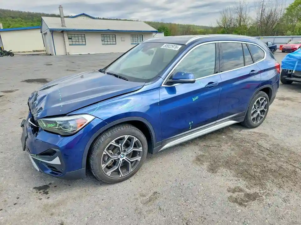 WBXJG9C08M3M73460 2021 BMW X1-0