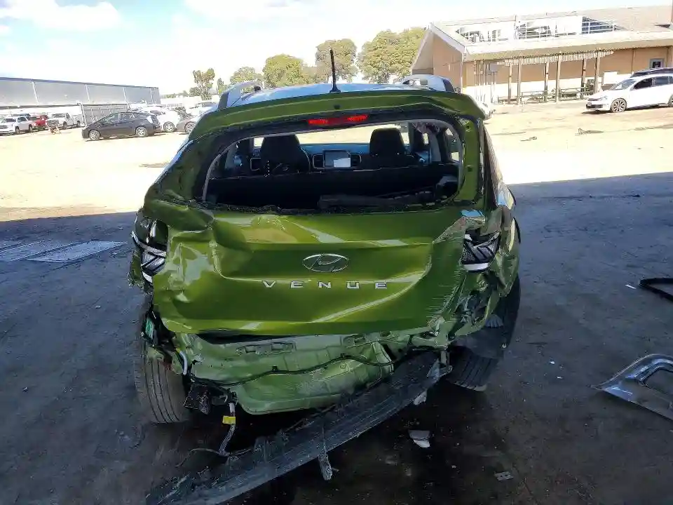 KMHRC8A36PU266160 2023 HYUNDAI VENUE-5