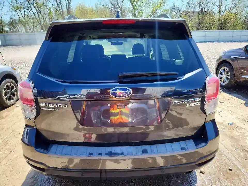 JF2SJAWC8HH552955 2017 SUBARU FORESTER-5
