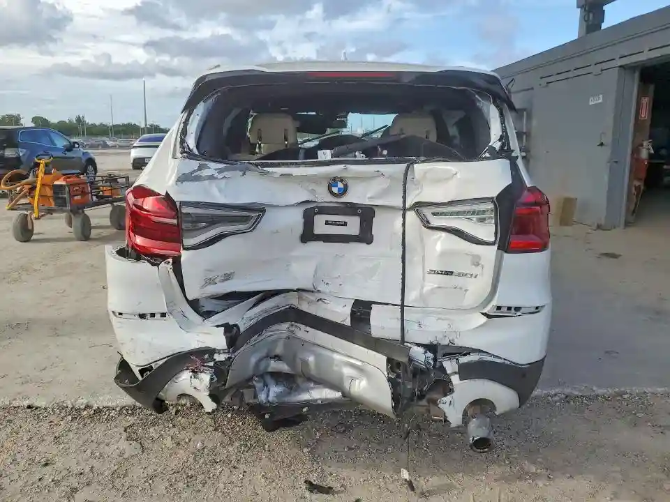 5UXTY3C00M9E86766 2021 BMW X3-5