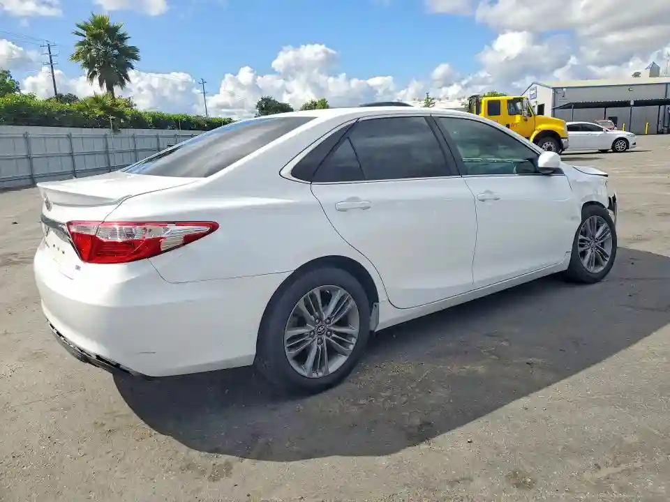 4T1BF1FK6GU253537 2016 TOYOTA CAMRY-2