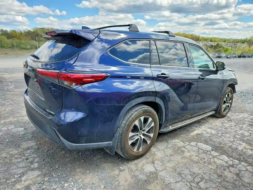5TDHZRBH3MS160666 2021 TOYOTA HIGHLANDER-2