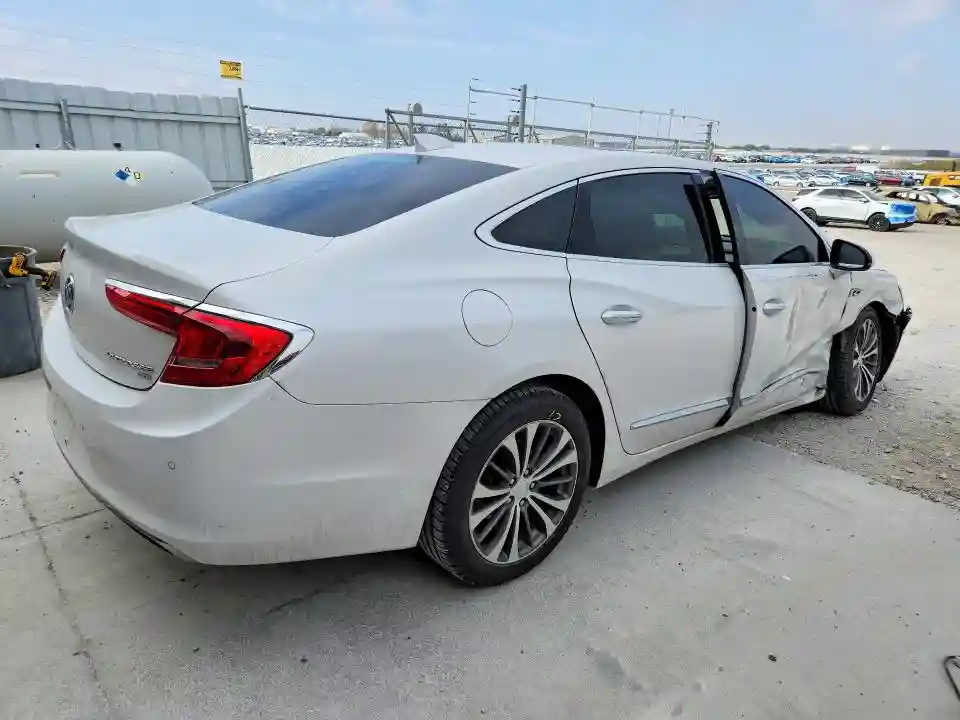 1G4ZR5SS8KU114893 2019 BUICK LACROSSE-2