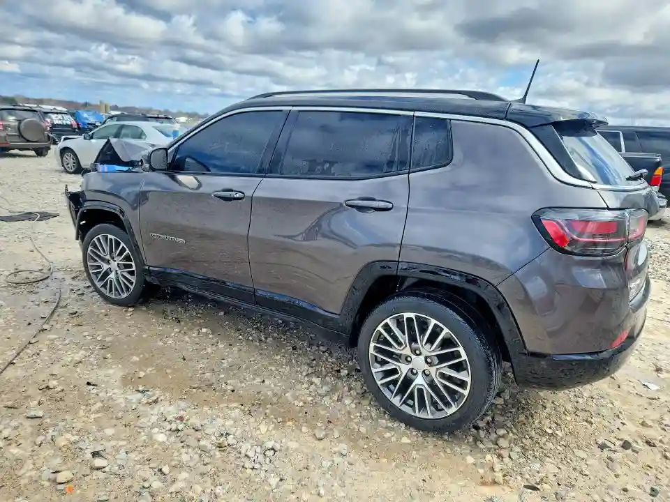 3C4NJDCB0NT149753 2022 JEEP COMPASS-1