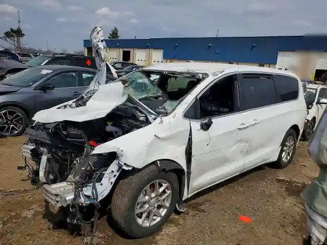 2C4RC1BG7SR601333 2025 CHRYSLER PACIFICA S-0