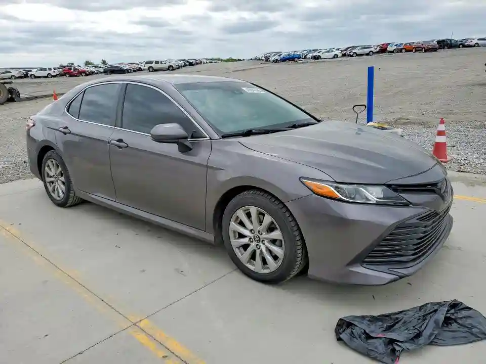 4T1C11AK2LU921497 2020 TOYOTA CAMRY-3