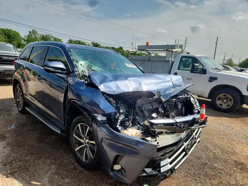 5TDKZRFH0KS307653 2019 TOYOTA HIGHLANDER-3