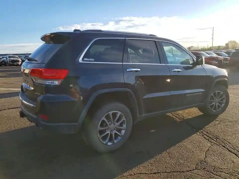 1C4RJFBT3FC793381 2015 JEEP CHEROKEE-2