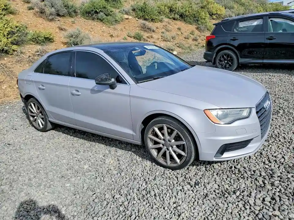 WAUACGFFXF1143487 2015 AUDI A3-3