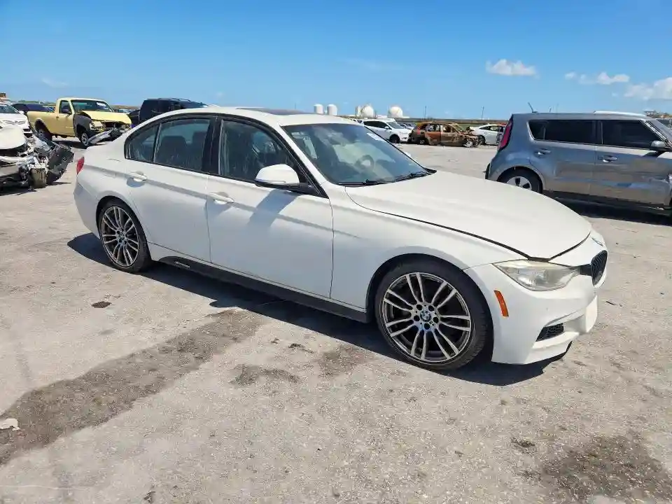 WBA3A9C51FF686624 2015 BMW 3 SERIES-3