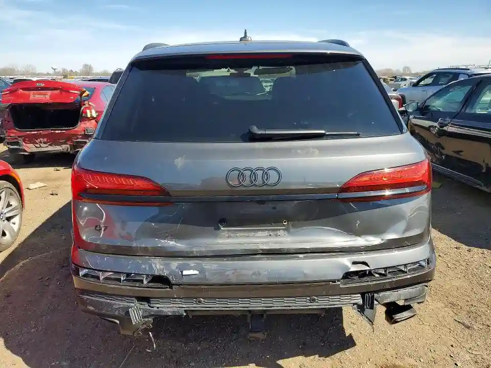 WA1LVBF79SD020428 2025 AUDI Q7-5