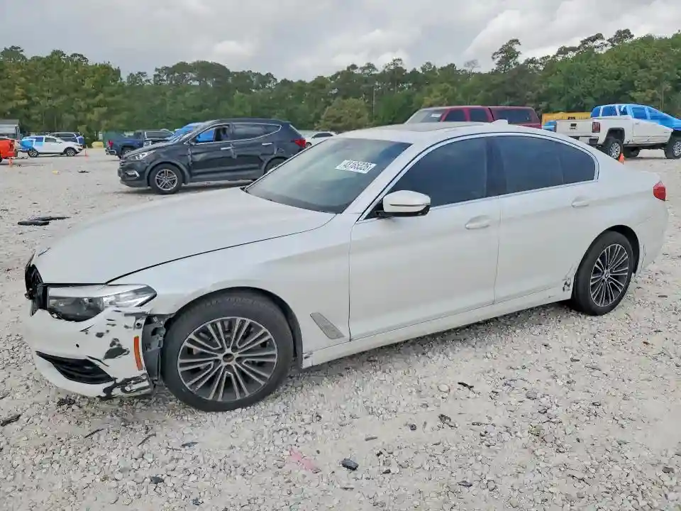 WBAJR3C00LCE54694 2020 BMW 5 SERIES-0