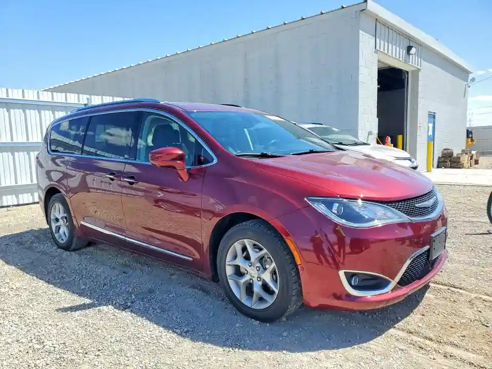 2C4RC1BG8JR197568 2018 CHRYSLER PACIFICA-3