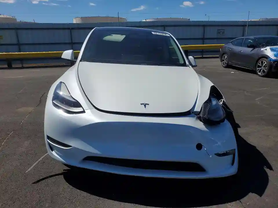 7SAYGAEE4PF903114 2023 TESLA MODEL Y-4