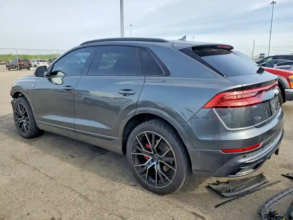WA1EVAF10KD030666 2019 AUDI Q8-1