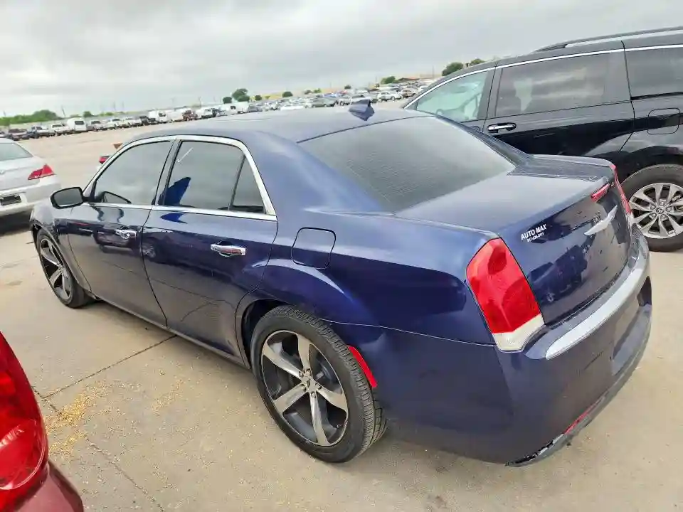 2C3CCAEG8HH579766 2017 CHRYSLER 300-1