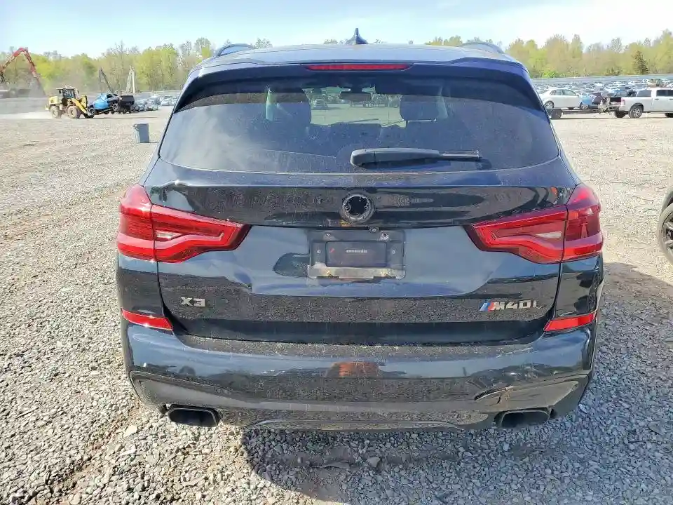 5UXTS3C51J0Z02432 2018 BMW X3-5