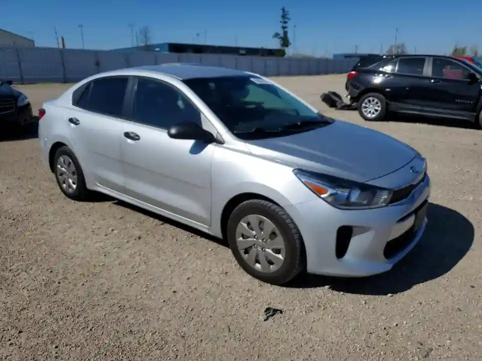 3KPA24AB2JE058805 2018 KIA RIO-3