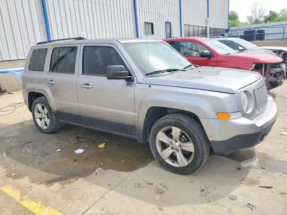 1C4NJPFB8GD526884 2016 JEEP PATRIOT-3