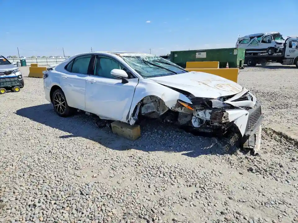 4T1S31AK7RU061594 2024 TOYOTA CAMRY SOLA-3