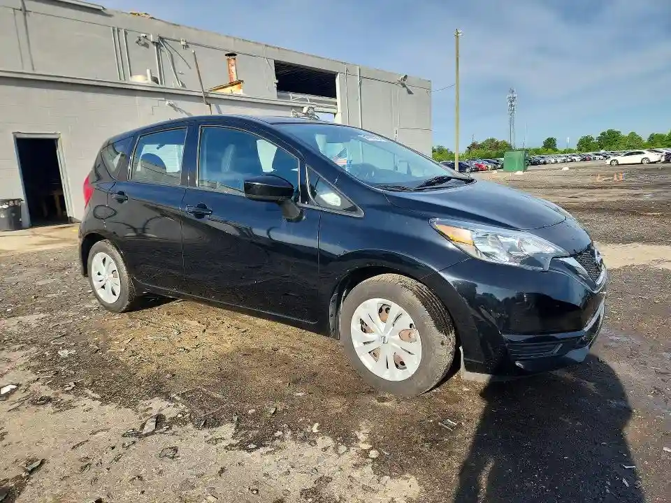 3N1CE2CP3KL357877 2019 NISSAN VERSA-3