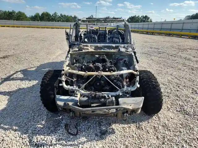 1C4HJXDG9JW183459 2018 JEEP WRANGLER-4