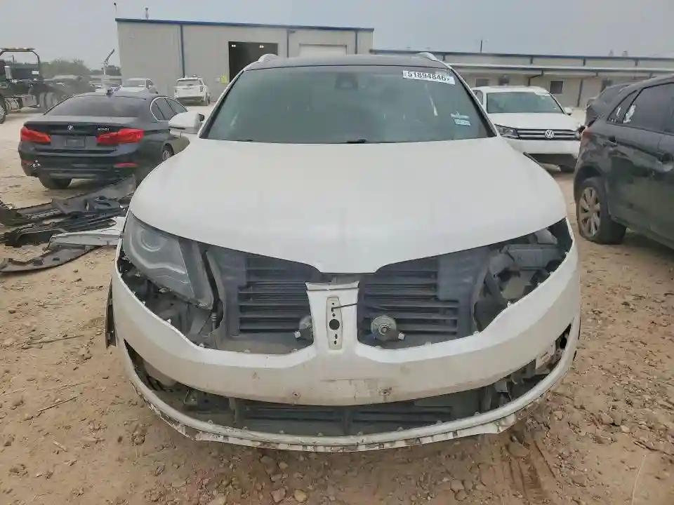 2LMTJ8LR8GBL47605 2016 LINCOLN MKX-4