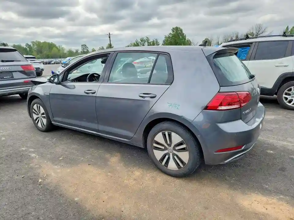 WVWPR7AU0KW909175 2019 VOLKSWAGEN GOLF-1