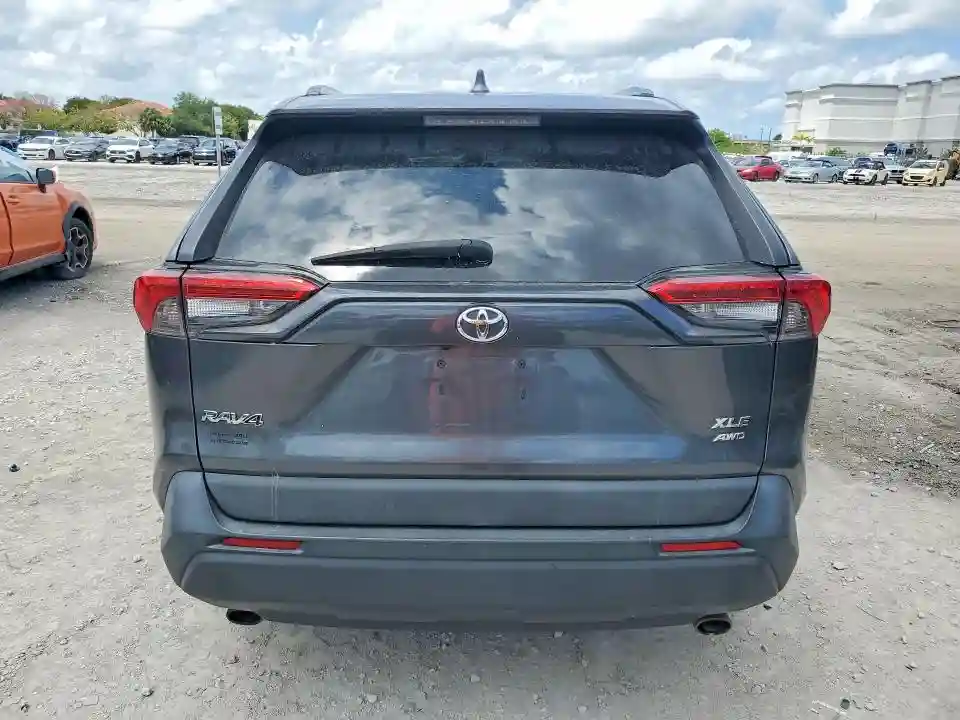 2T3P1RFV3MC159827 2021 TOYOTA RAV4-5