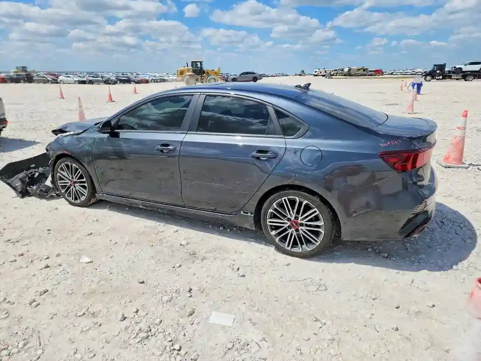 3KPF44AC4PE544601 2023 KIA FORTE-1