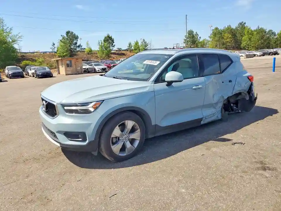 YV4162XZ1K2006896 2019 VOLVO XC40-0