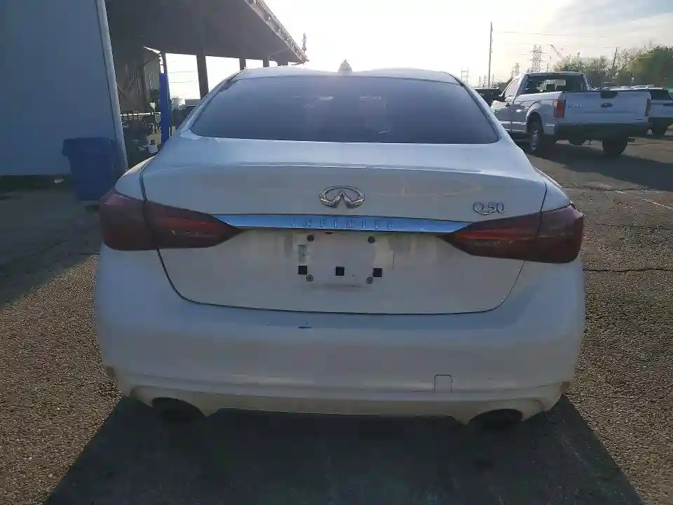 JN1CV7AP1KM110184 2019 INFINITI Q50-5