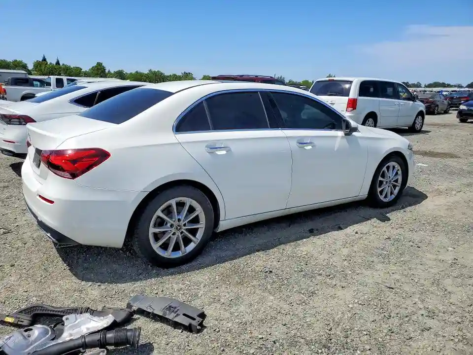 W1K3G4EB2LW046673 2020 MERCEDES-BENZ A-CLASS-2