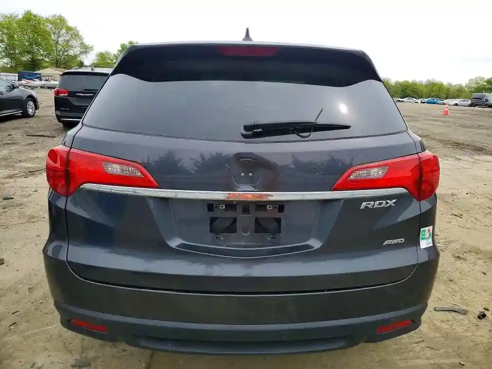 5J8TB4H32FL010938 2015 ACURA RDX-5