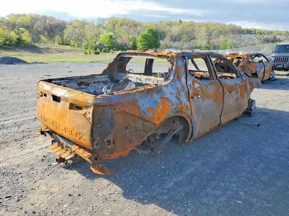 5NTJDDAF7NH012628 2022 HYUNDAI SANTA CRUZ-2
