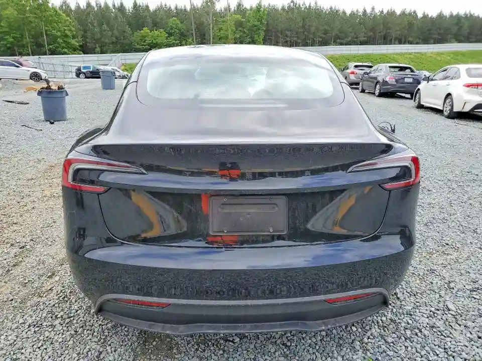 5YJ3E1EA6TF125743 2026 TESLA MODEL 3-5