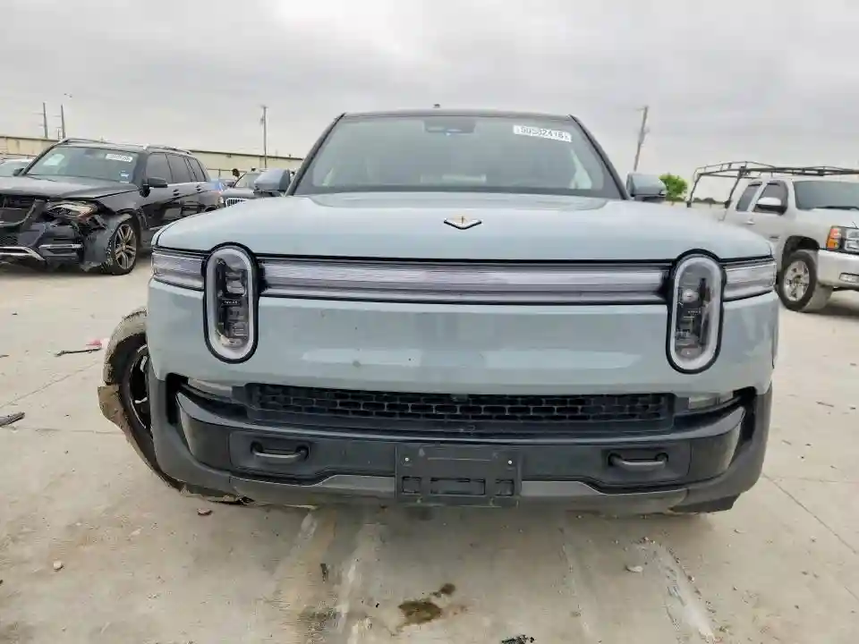 7PDSGFBA6TN082331 2026 RIVIAN RIS-4