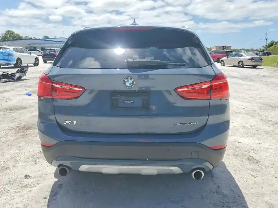 WBXJG7C06L5R36638 2020 BMW X1-5