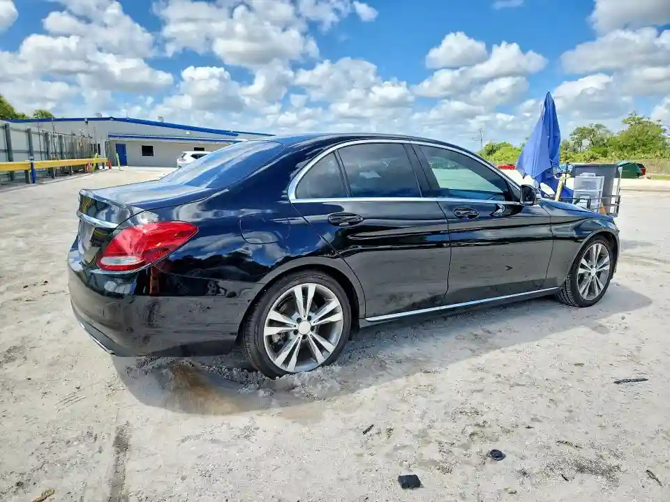 55SWF4JB5FU078069 2015 MERCEDES-BENZ C-CLASS-2