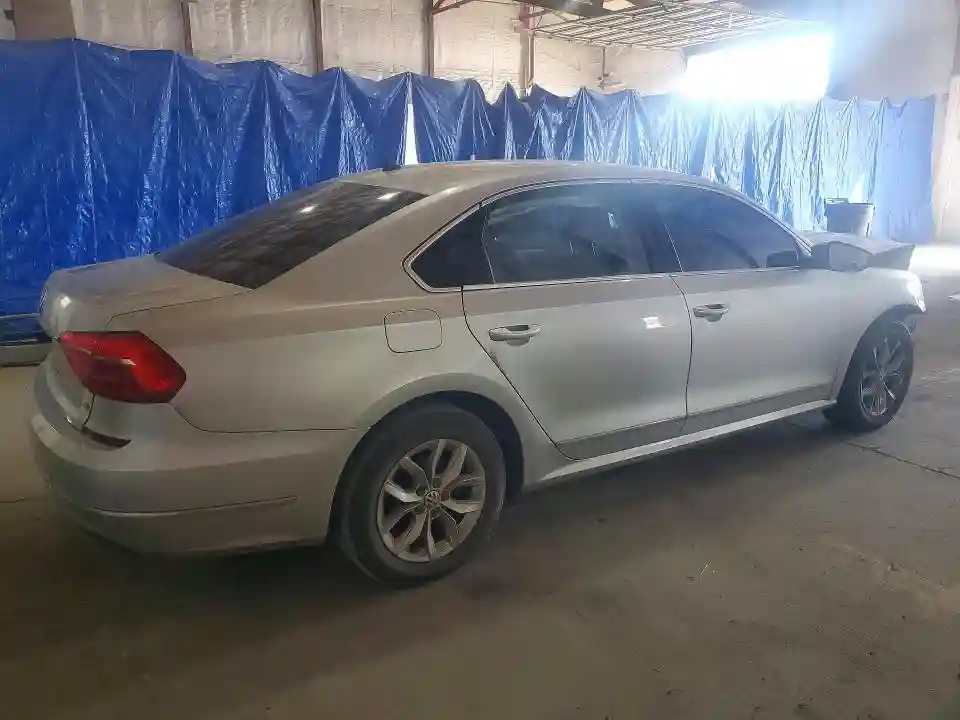 1VWAT7A39GC020363 2016 VOLKSWAGEN PASSAT-2