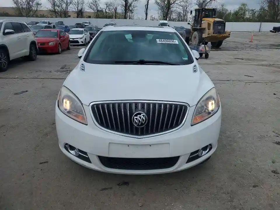 1G4PR5SK4H4102031 2017 BUICK VERANO-4