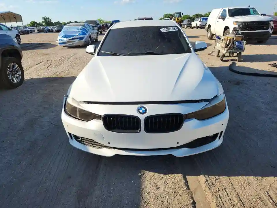 WBA3B1G51FNT03649 2015 BMW 3 SERIES-4