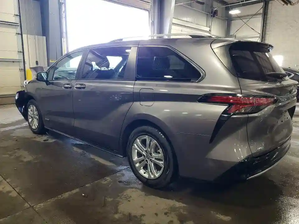 5TDESKFC8MS030590 2021 TOYOTA SIENNA-1