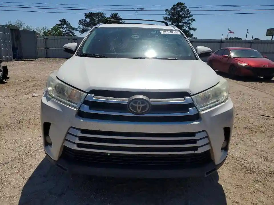5TDJZRFH4JS528974 2018 TOYOTA HIGHLANDER-4